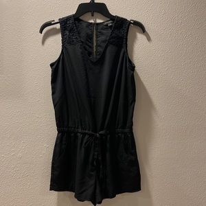 Like New Size 0 Banana Republic romper